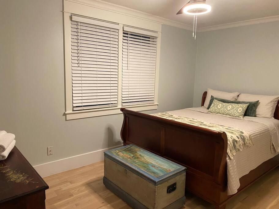 Walk To Bay Street And Historic Downtown Beaufort! Close To Parris Island Mcrd!! Экстерьер фото